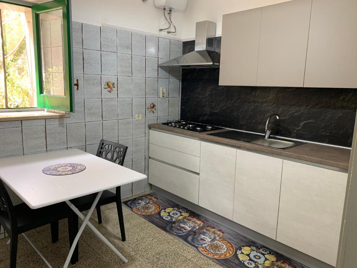 Li Vigni House Apartment Custonaci Exterior foto
